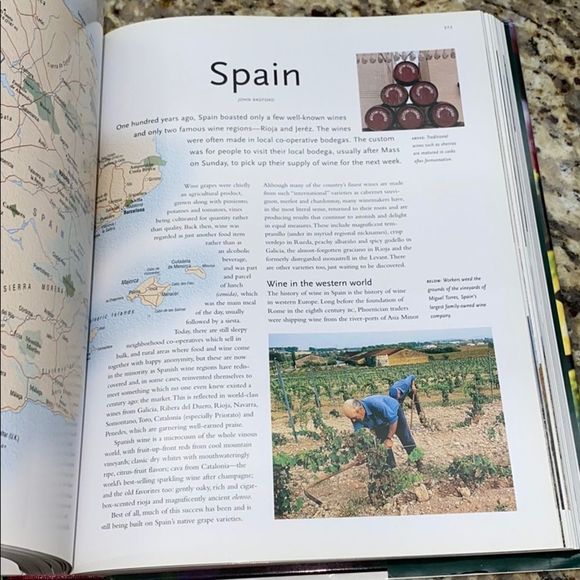 The Encyclopedic Atlas of Wine Hardcover Book - Picture 6 of 11